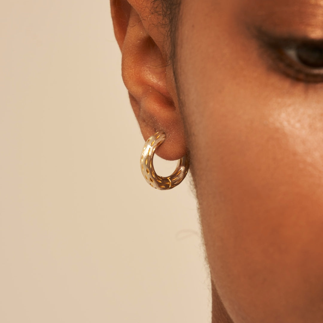 Sesame Bold One-Touch Silver Earring