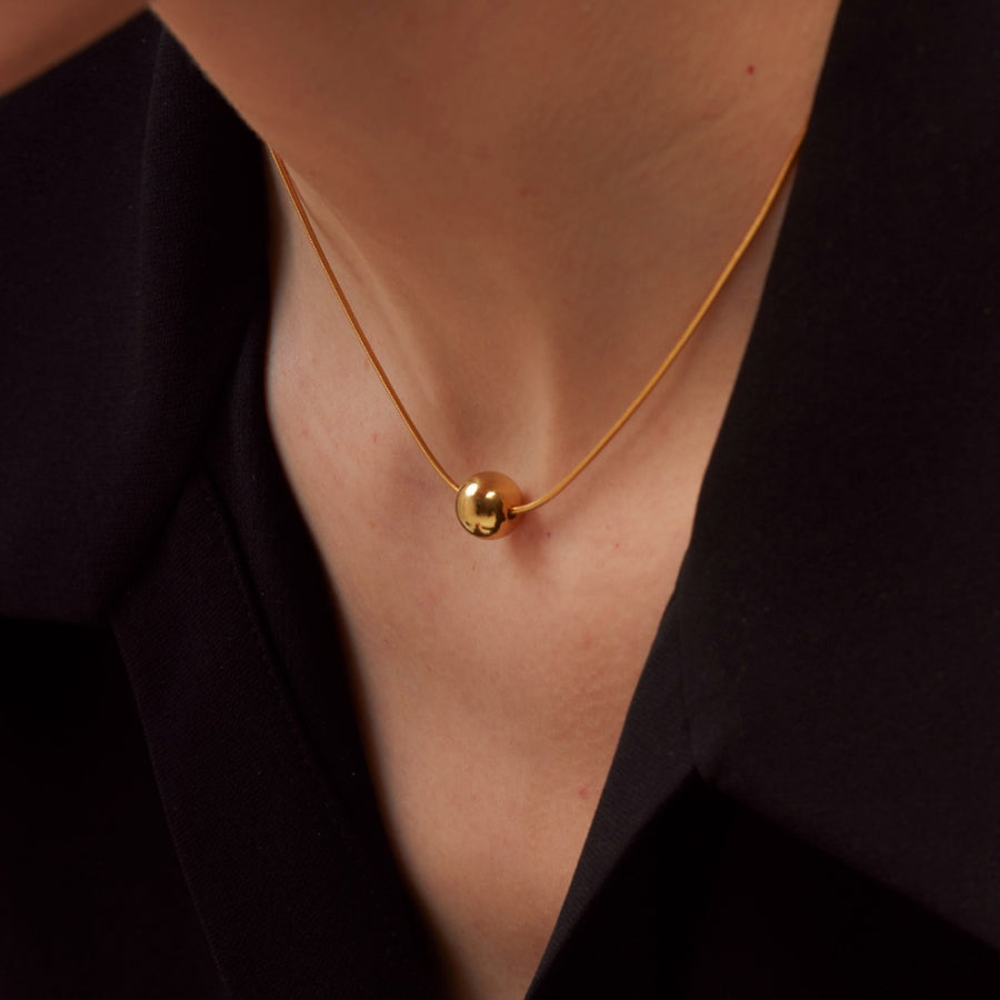 Ball Snake Necklace: Gold