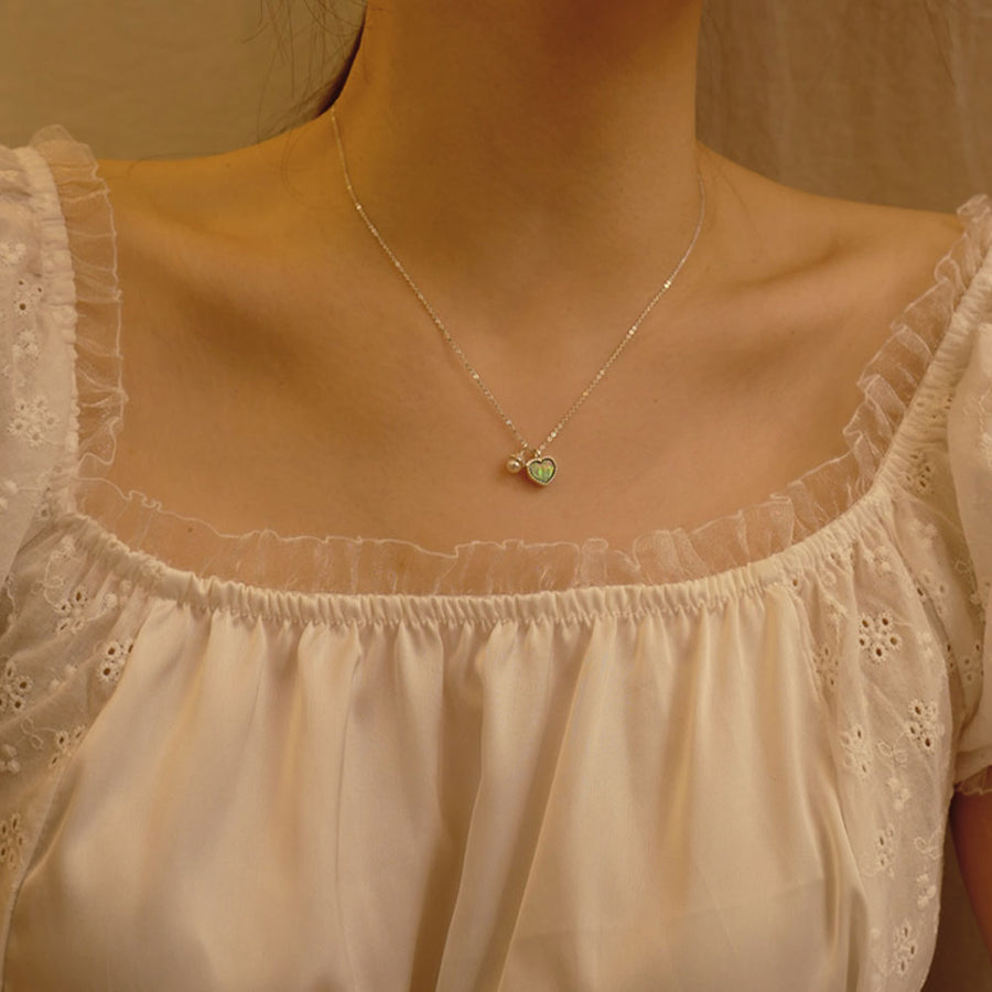 Alice Heart Pearl Necklace: Silver