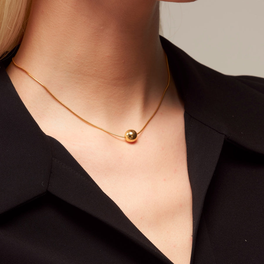 Ball Snake Necklace: Gold